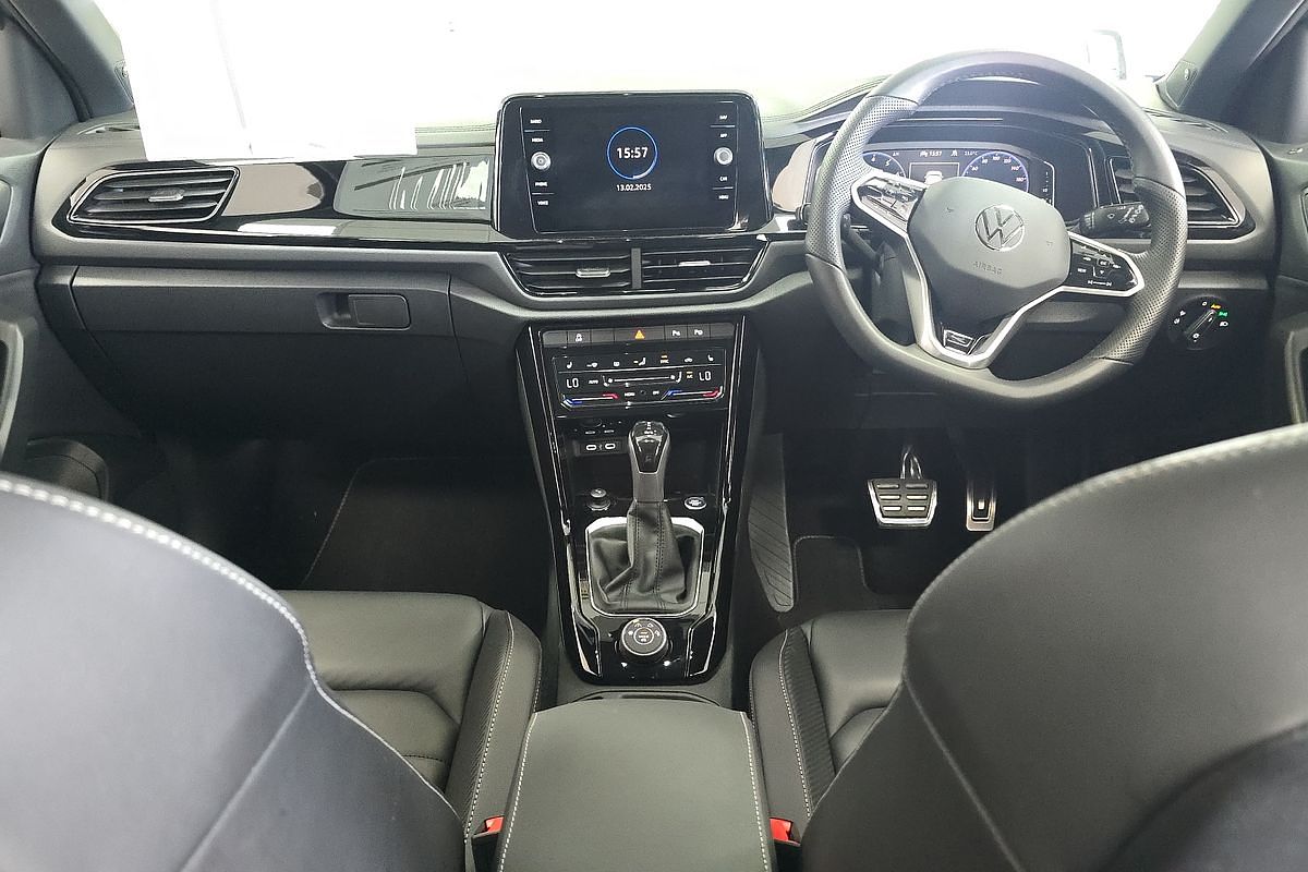 2023 Volkswagen T-Roc 140TSI R-Line D11