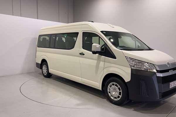 2022 Toyota Hiace Commuter GDH322R