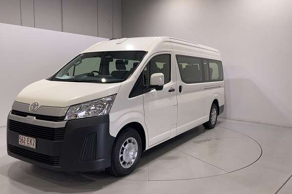 2022 Toyota Hiace Commuter GDH322R