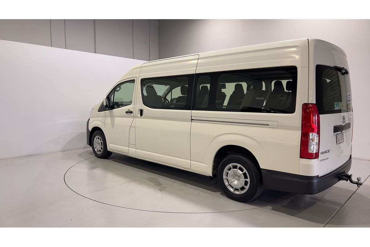 2022 Toyota Hiace Commuter GDH322R