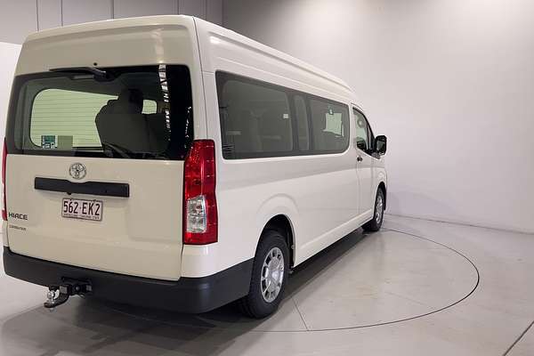 2022 Toyota Hiace Commuter GDH322R