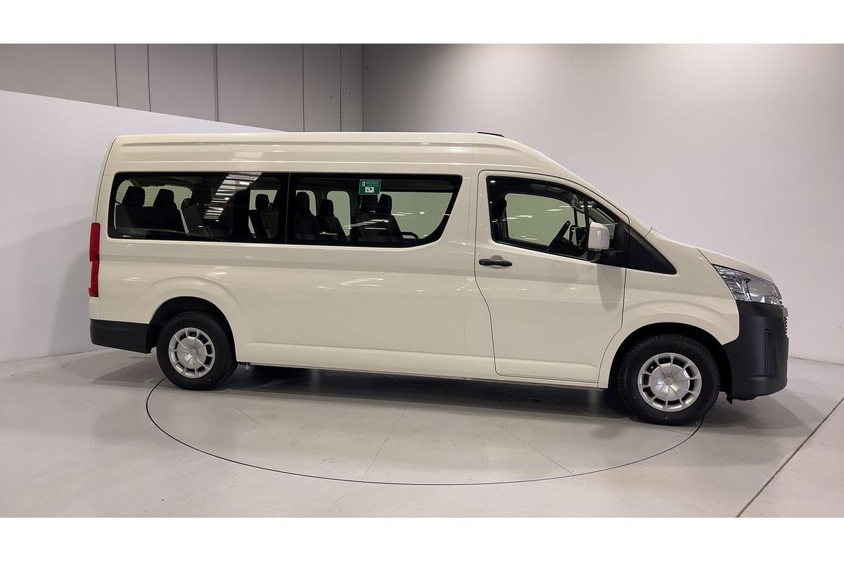 2022 Toyota Hiace Commuter GDH322R