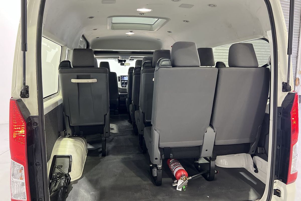 2022 Toyota Hiace Commuter GDH322R