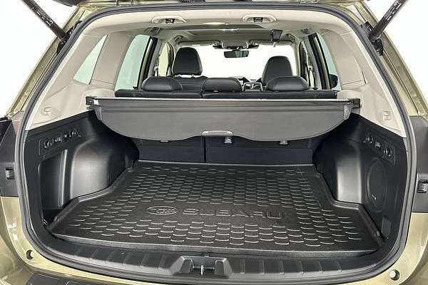 2023 Subaru Forester 2.5i-S S5