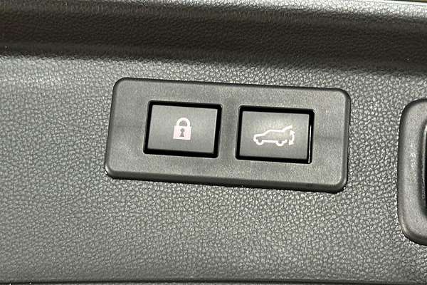 2023 Subaru Forester 2.5i-S S5