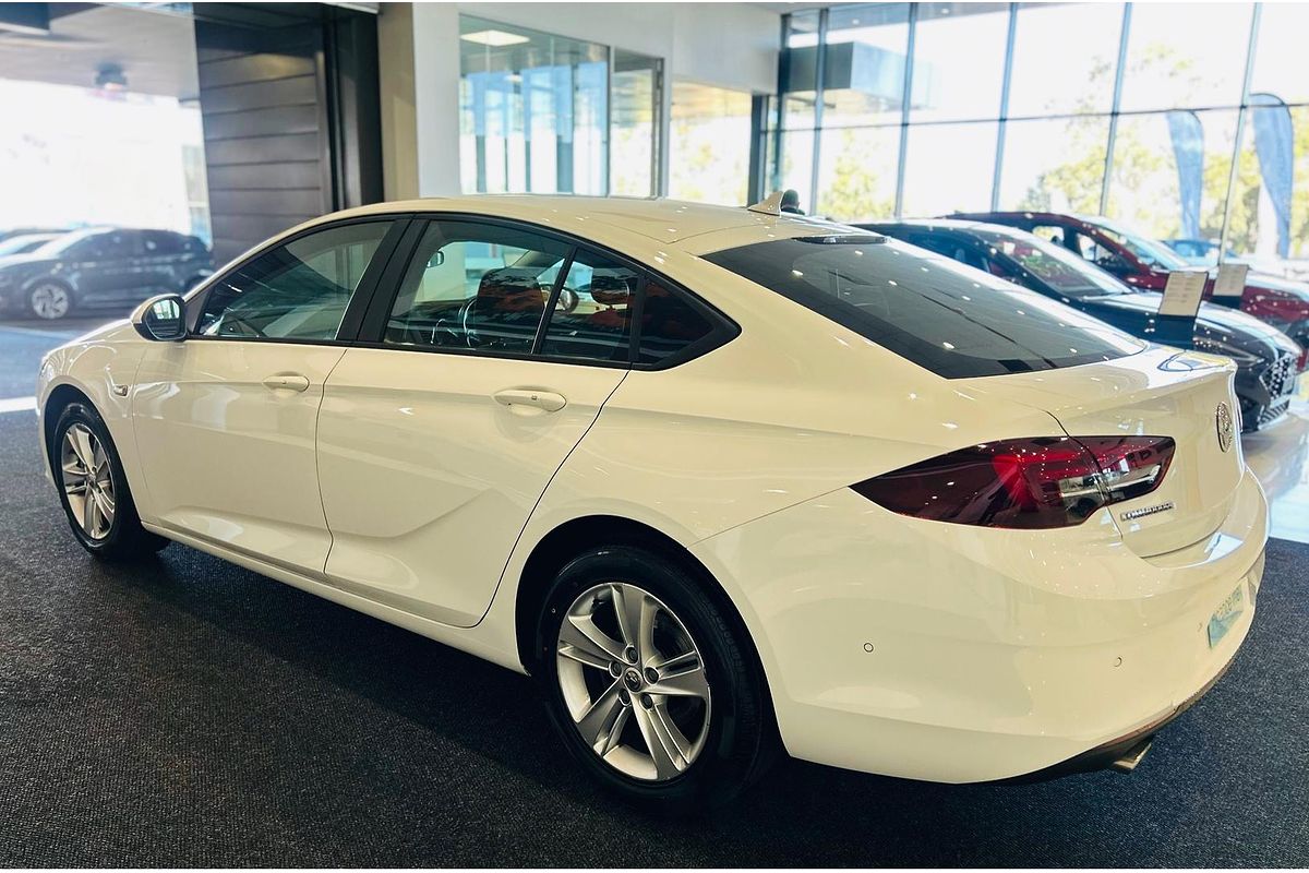 2020 Holden Commodore LT ZB