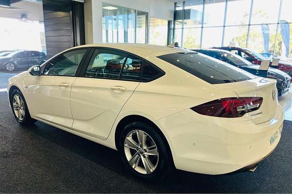 2020 Holden Commodore LT ZB