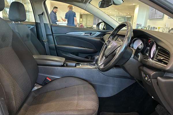 2020 Holden Commodore LT ZB