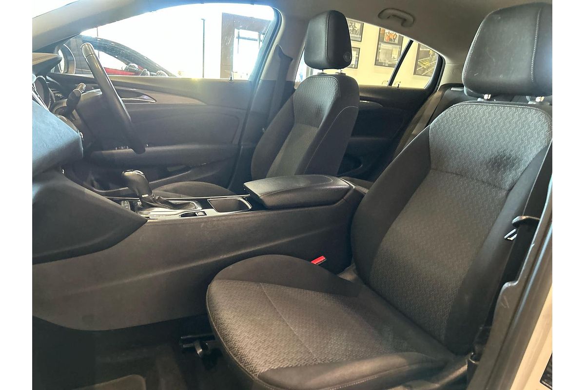 2020 Holden Commodore LT ZB
