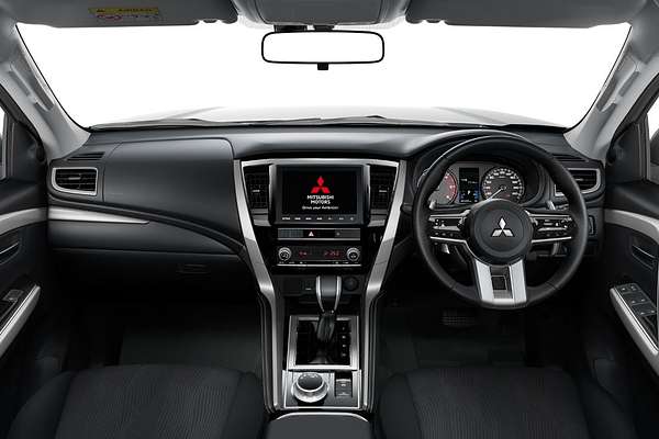 2024 Mitsubishi Pajero Sport GLX QG