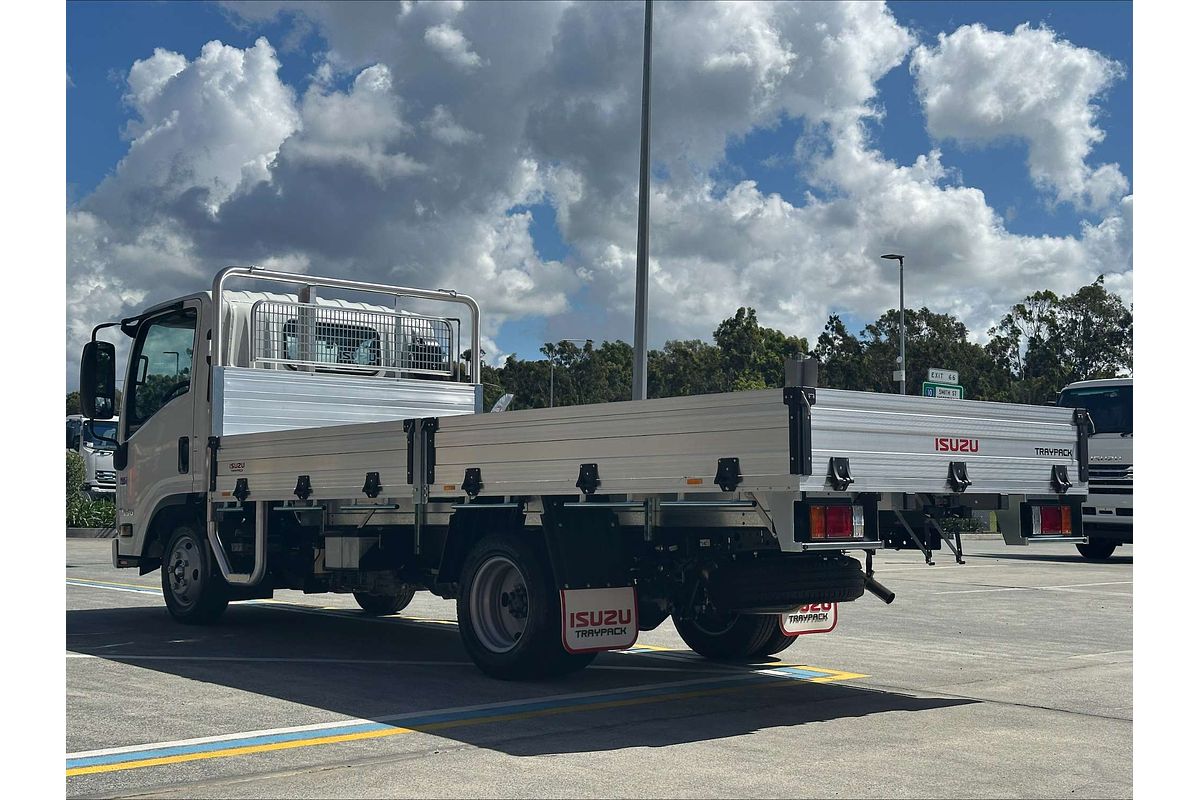 2025 Isuzu NLR 45-150 AMT MWB Traypack NO ADBLUE  4x2