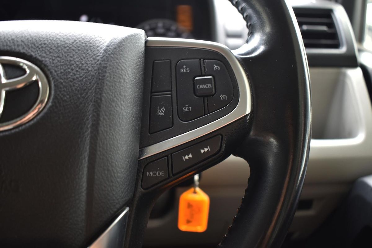 2022 Toyota Hiace GDH300R LWB