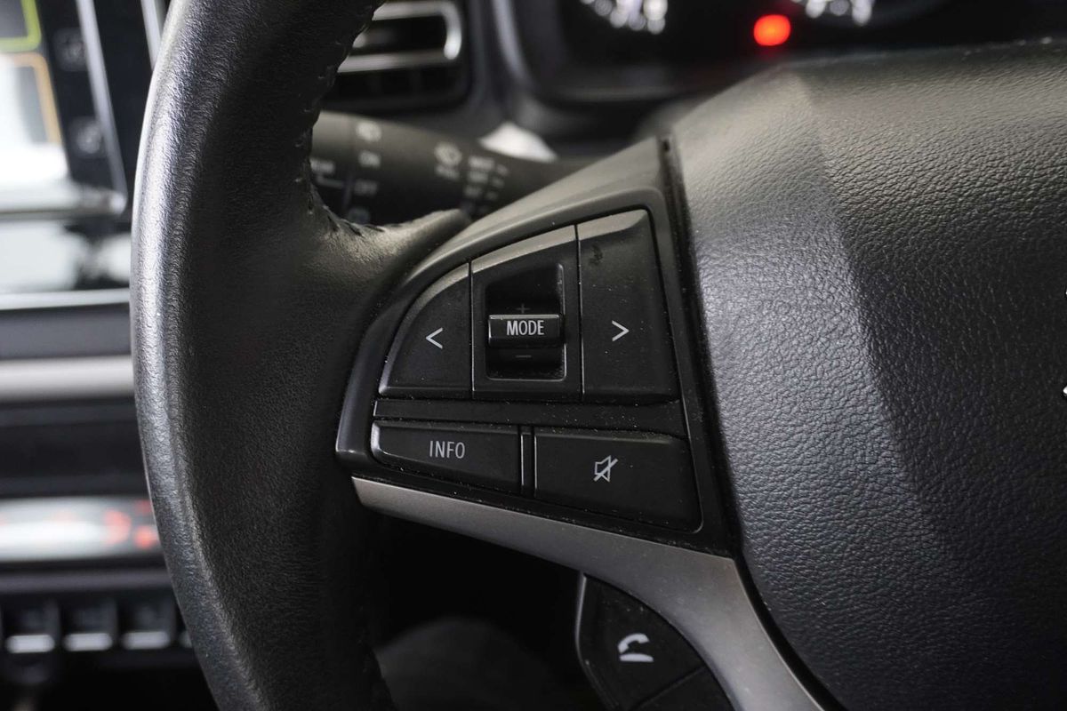 2016 Suzuki Ignis GLX MF