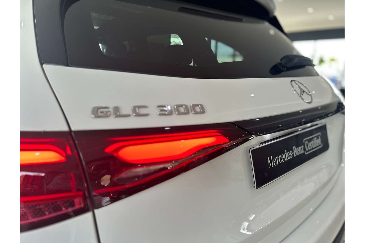2023 Mercedes-Benz GLC-Class GLC300 X254