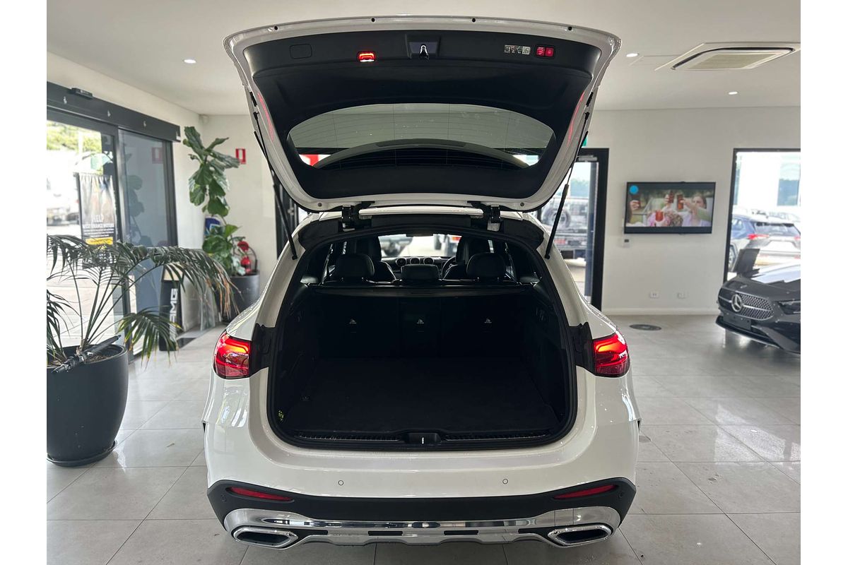 2023 Mercedes-Benz GLC-Class GLC300 X254