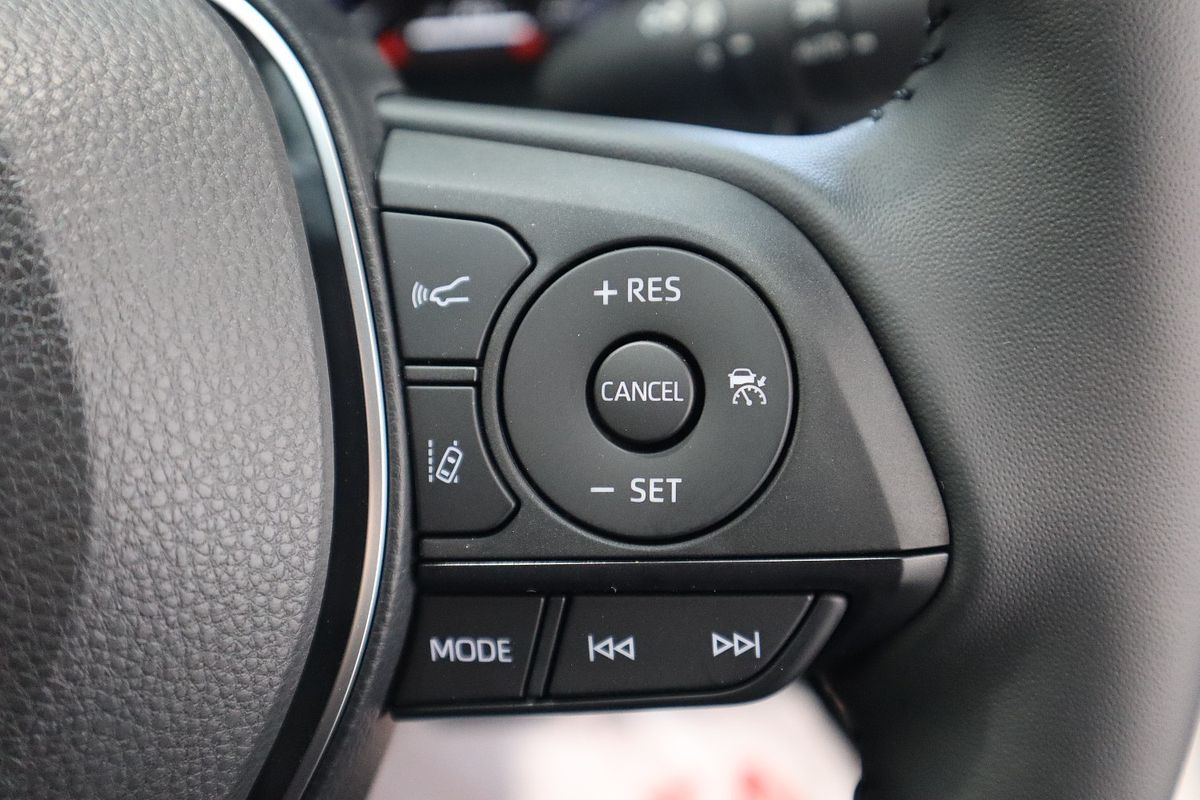 2023 Toyota RAV4 XSE AXAH54R