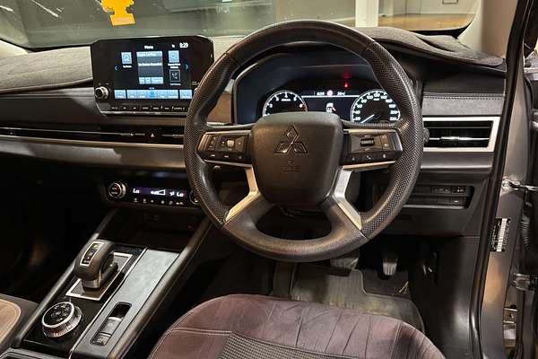 2021 Mitsubishi Outlander ES ZL