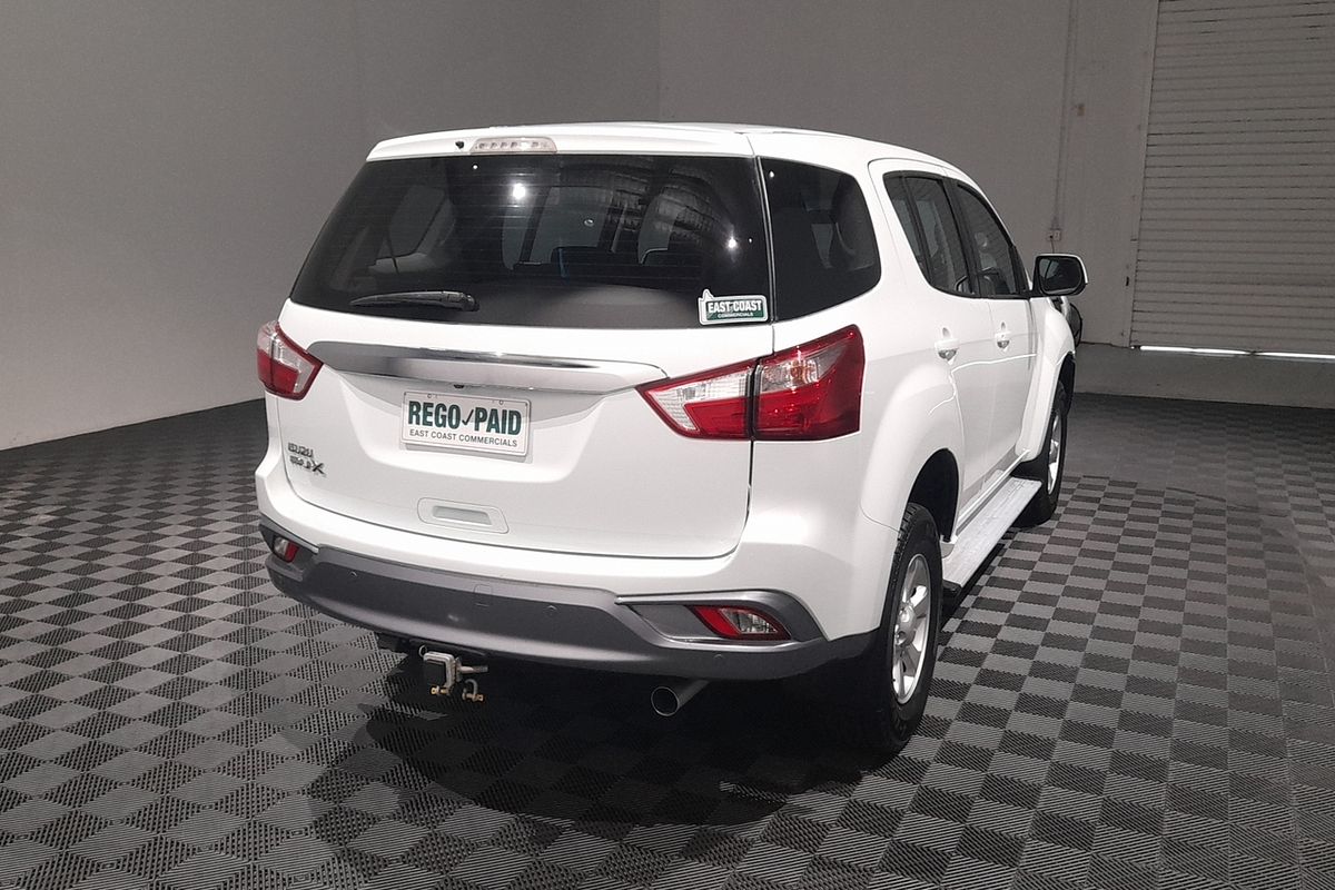 2020 Isuzu MU-X LS-M