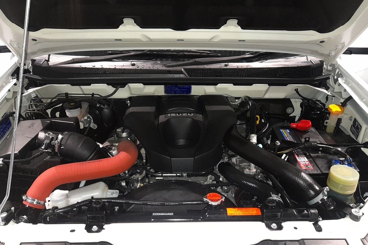 2020 Isuzu MU-X LS-M