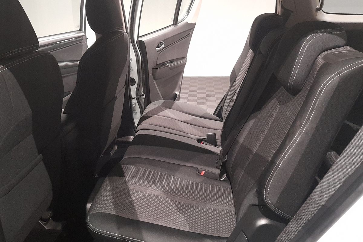 2020 Isuzu MU-X LS-M
