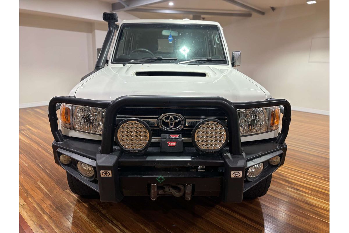 2014 Toyota Landcruiser GXL VDJ76R