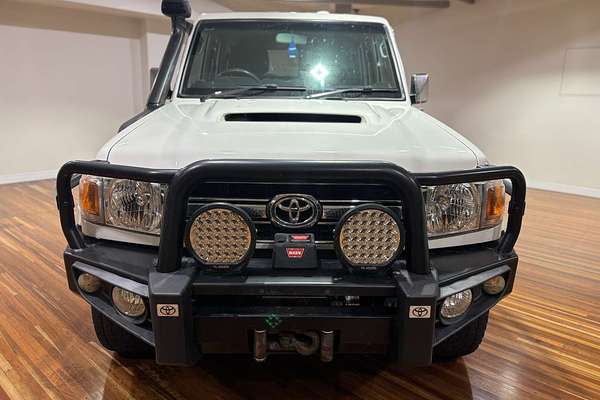 2014 Toyota Landcruiser GXL VDJ76R