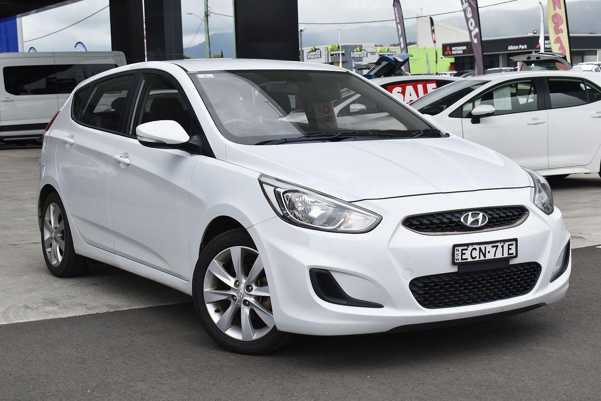 2019 Hyundai Accent Sport RB6