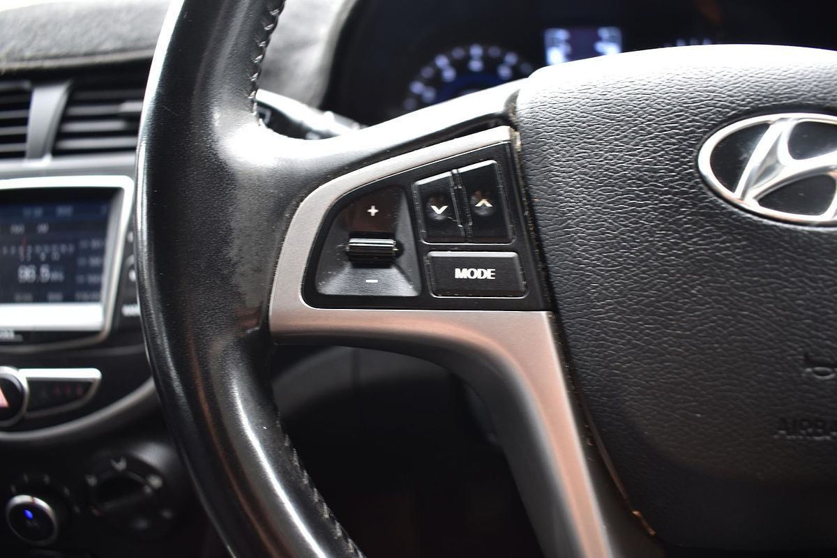 2019 Hyundai Accent Sport RB6