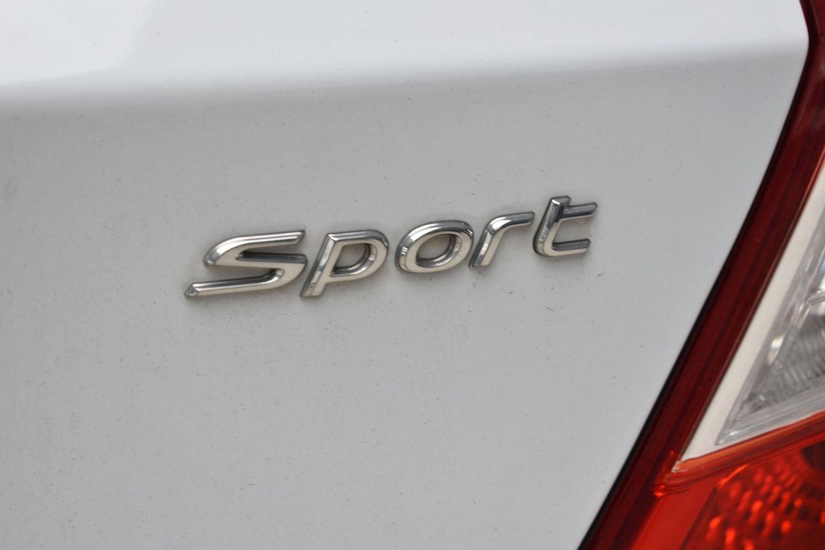 2019 Hyundai Accent Sport RB6