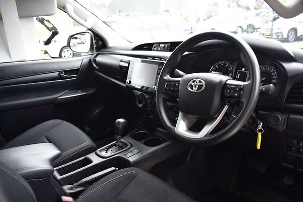 2022 Toyota Hilux SR GUN126R 4X4