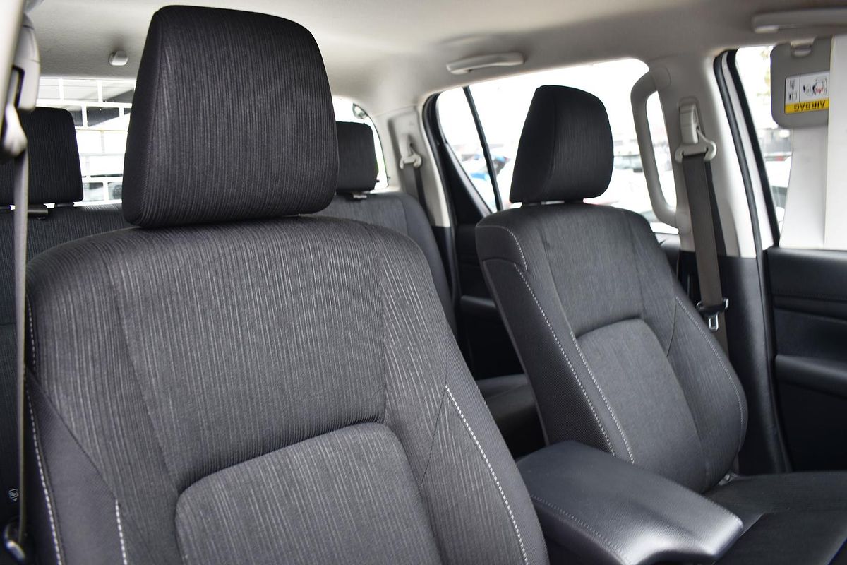 2022 Toyota Hilux SR GUN126R 4X4