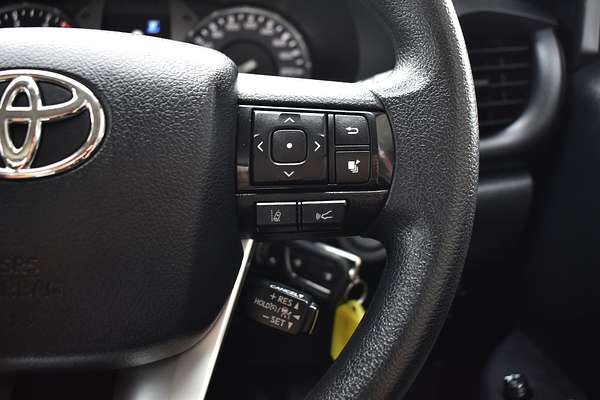 2022 Toyota Hilux SR GUN126R 4X4