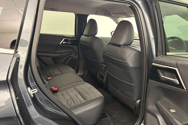 2024 Mitsubishi Outlander Aspire ZM