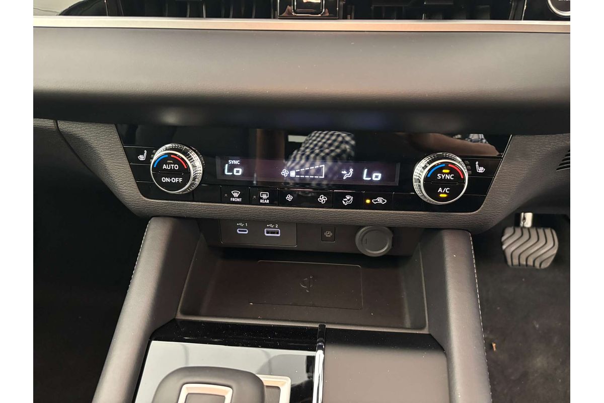 2024 Mitsubishi Outlander Aspire ZM