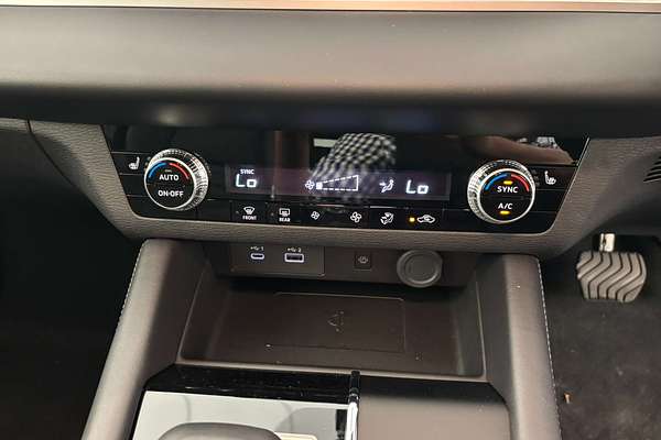 2024 Mitsubishi Outlander Aspire ZM