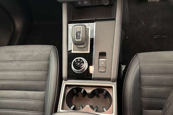 2024 Mitsubishi Outlander Aspire ZM