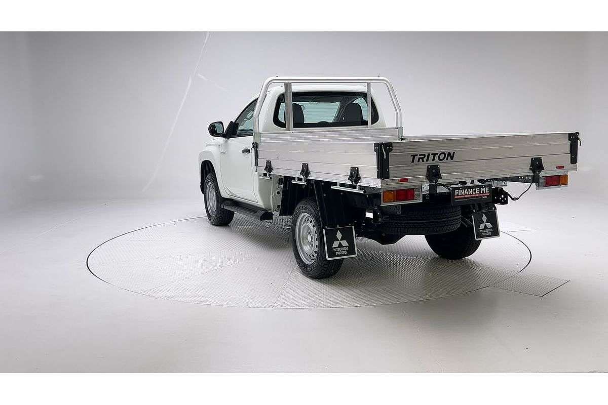 2023 Mitsubishi Triton GLX MR 4X4