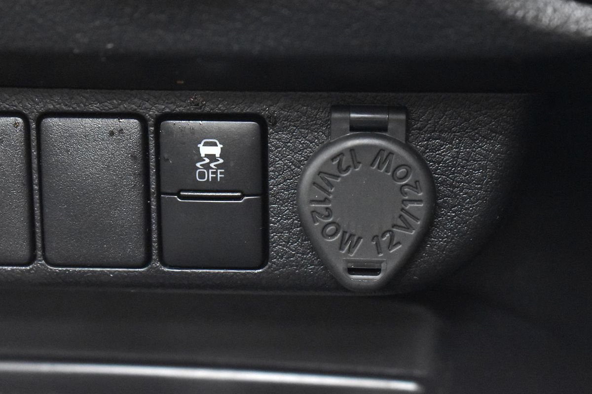 2022 Toyota Hilux Workmate TGN121R Rear Wheel Drive