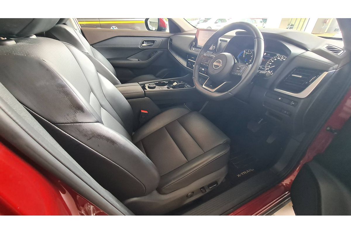 2024 Nissan X-TRAIL ST-L e-POWER T33