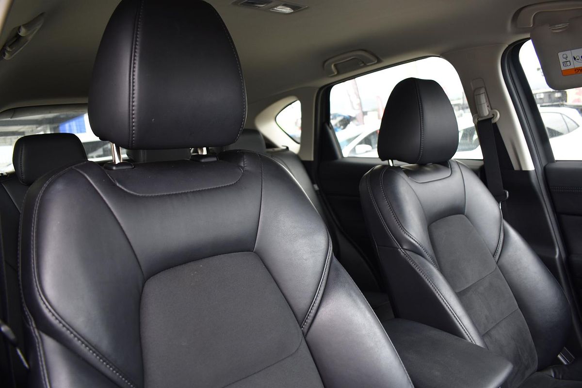 2022 Mazda CX-5 Touring KF Series