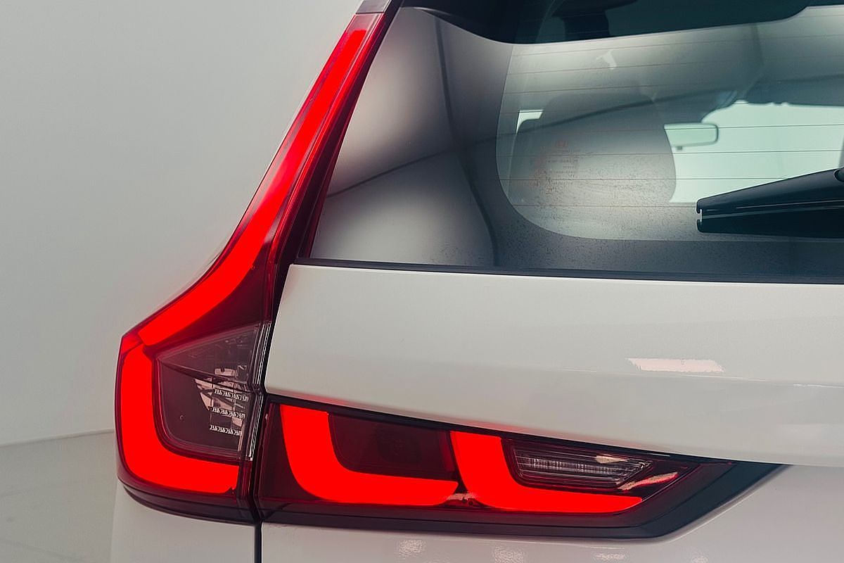 Honda CR-V. 5 Doors Auto VTIX 24