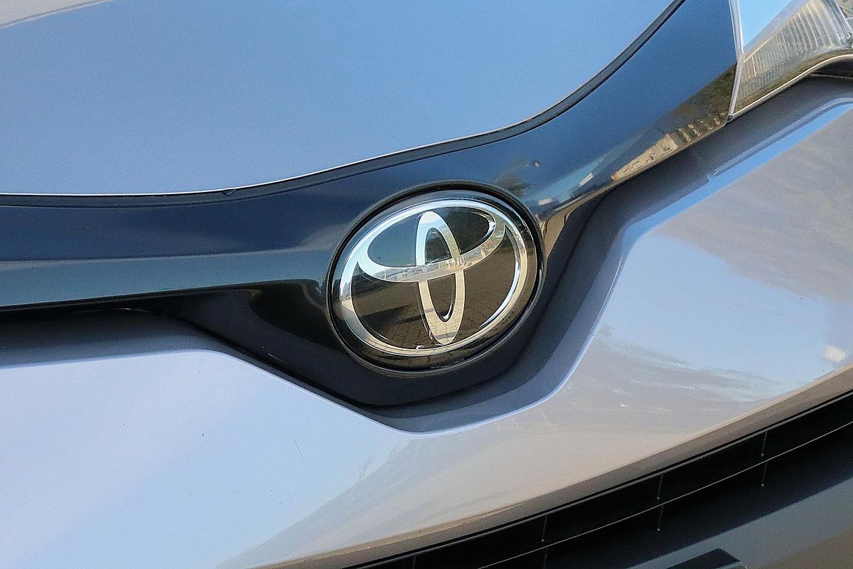 2022 Toyota C-HR GXL NGX10R