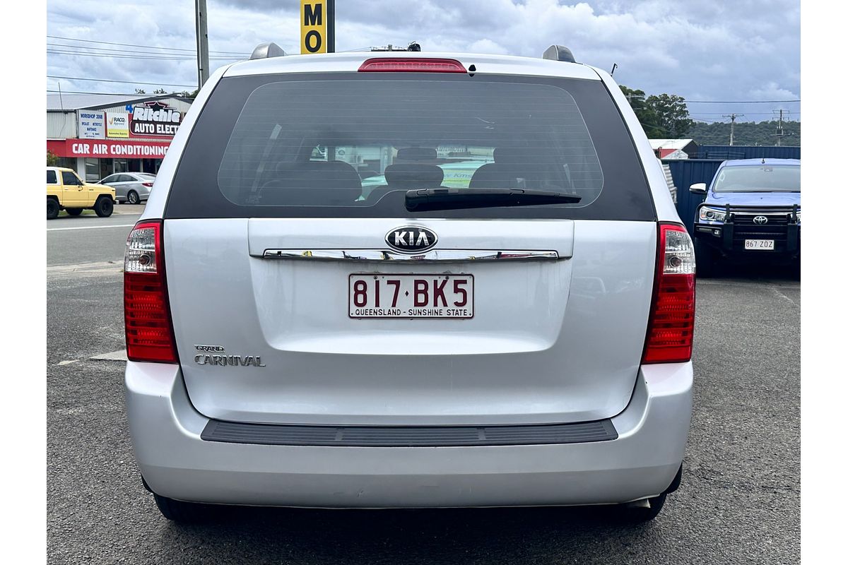 2013 Kia Grand Carnival Si VQ