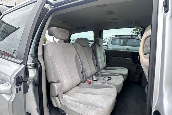 2013 Kia Grand Carnival Si VQ