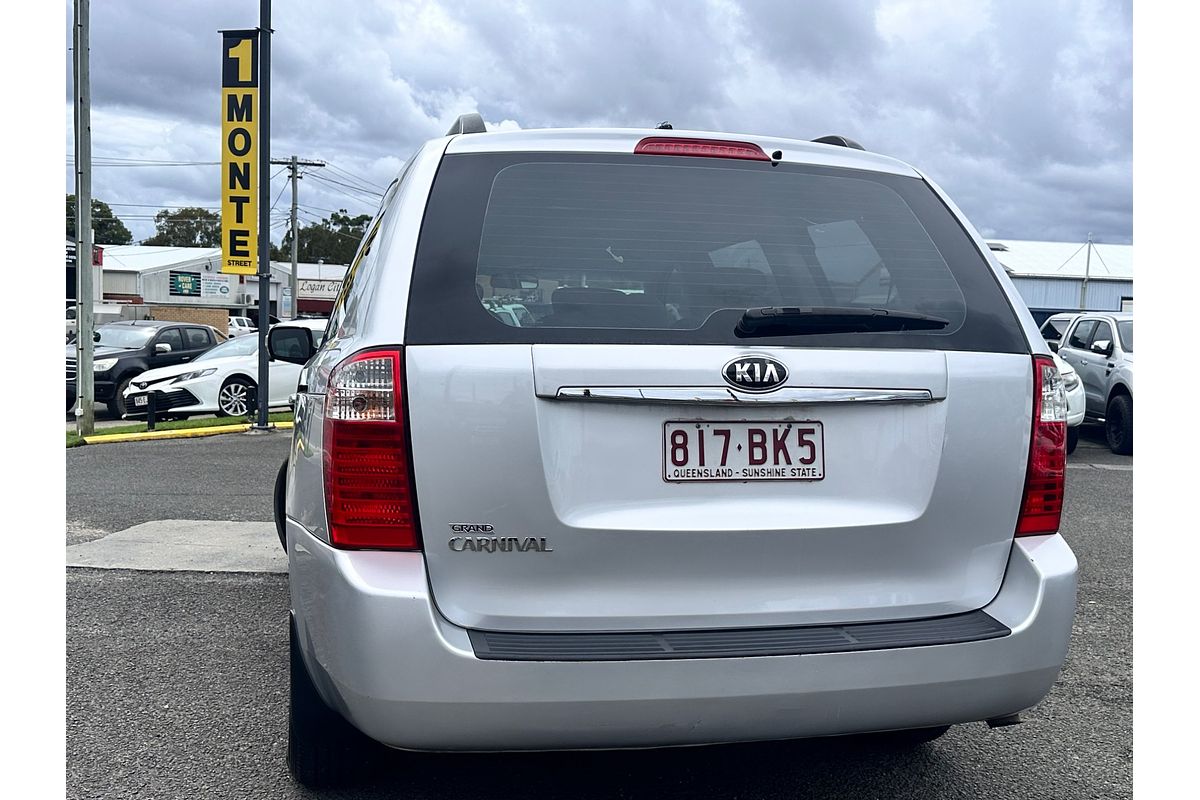 2013 Kia Grand Carnival Si VQ