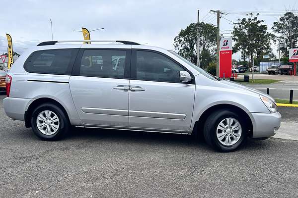 2013 Kia Grand Carnival Si VQ