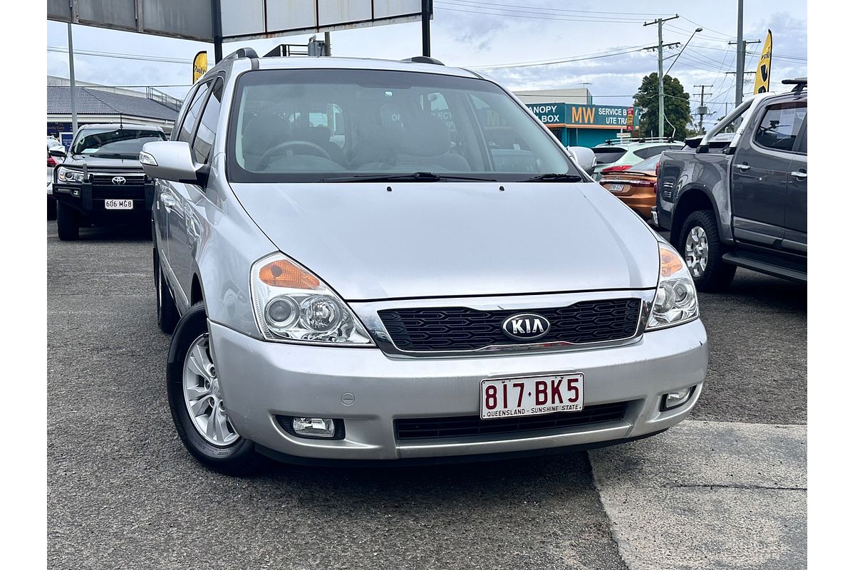 2013 Kia Grand Carnival Si VQ