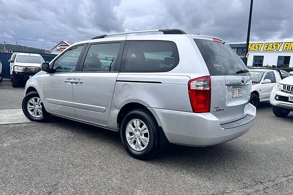 2013 Kia Grand Carnival Si VQ