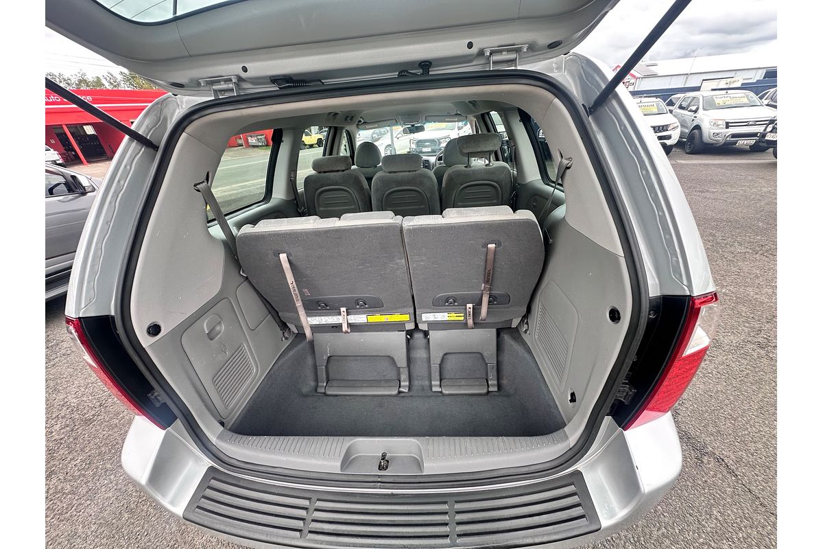 2013 Kia Grand Carnival Si VQ