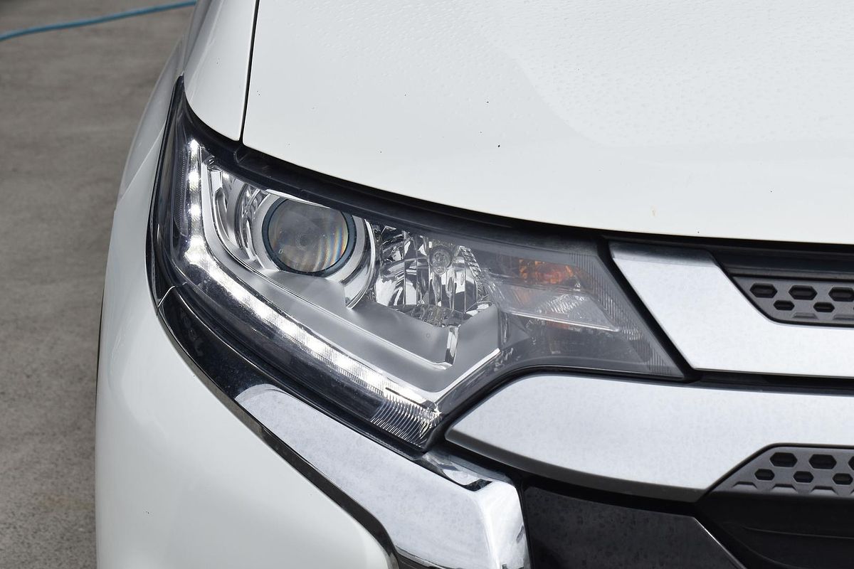 2021 Mitsubishi Outlander ES ZL